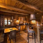 Chaletdorf Auszeit シャレー