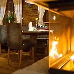 Chaletdorf Auszeit シャレー *