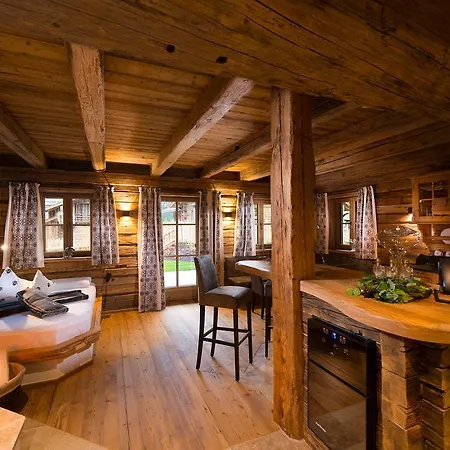 شاليه Chaletdorf Auszeit Hüttschlag