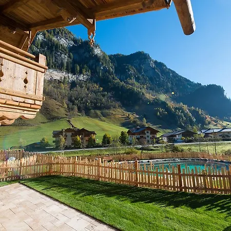 شاليه Chaletdorf Auszeit Hüttschlag